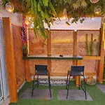 公寓 Penthouse With Private Rooftop & Seaview *