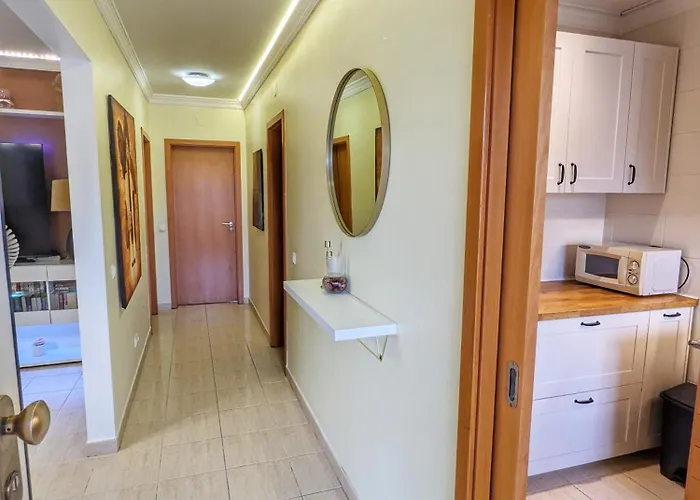 Penthouse With Private Rooftop & Seaview Guia (Faro)