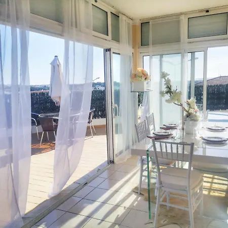 Penthouse With Sea View & Private Terrace Apartment